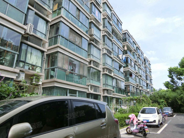 上海市闵行区东兰世茗雅苑35栋6F 