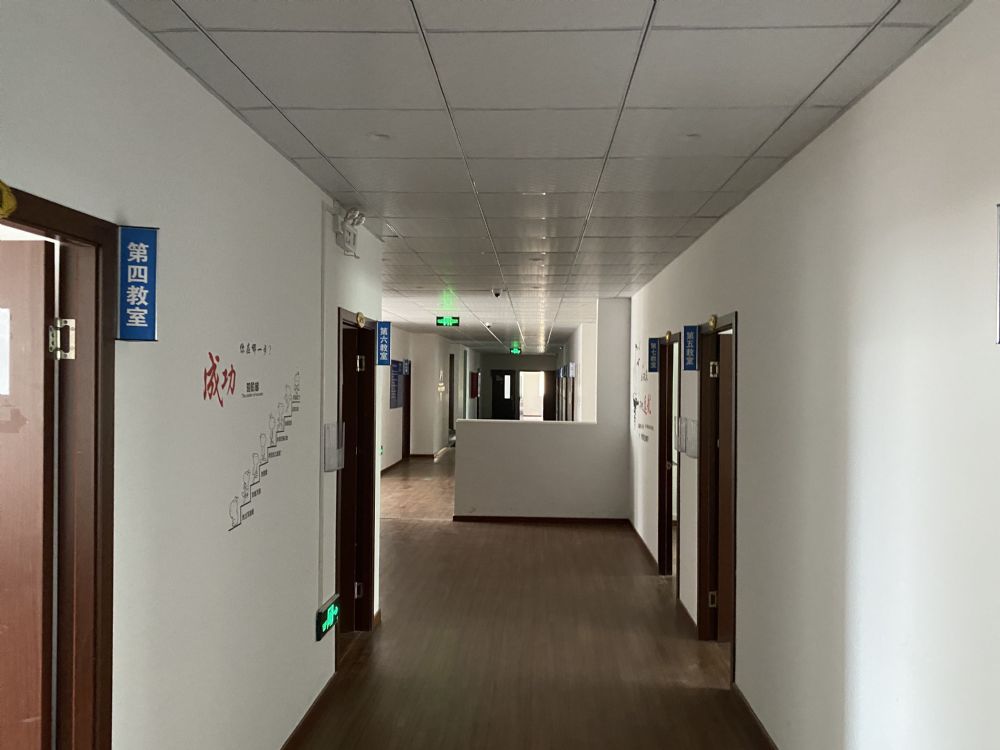 上海市浦东新区申云小区城南路262弄1、2栋2F 