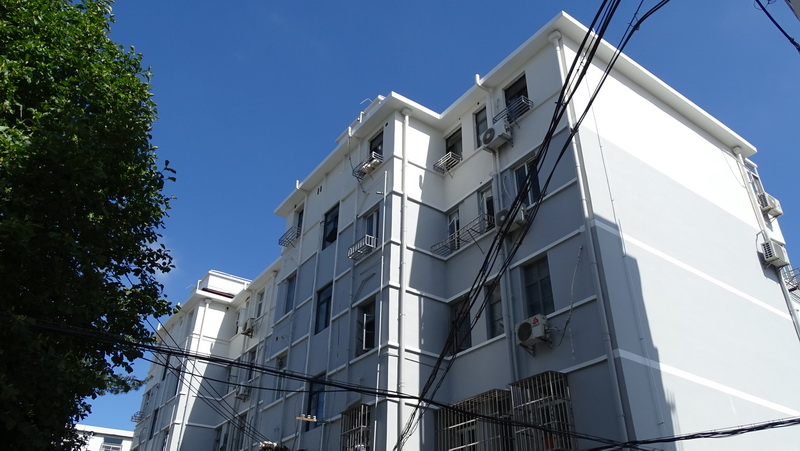 上海市浦东新区荡湾新村92栋3F 