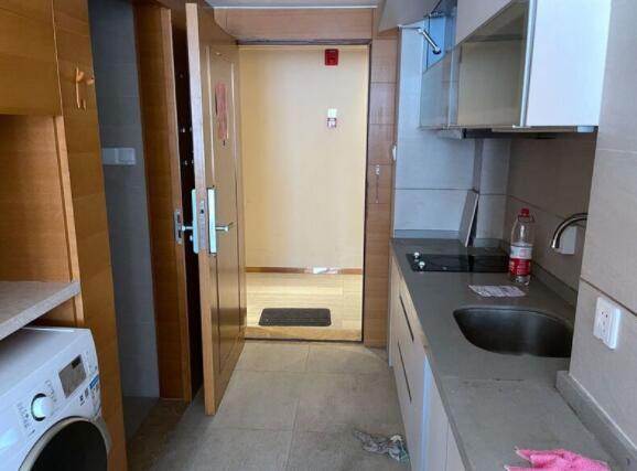 上海市徐汇区金巢铂瑞阁18栋16F合计7套 