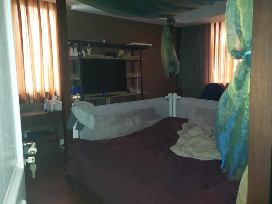 上海市浦东新区东南华庭1栋28F 