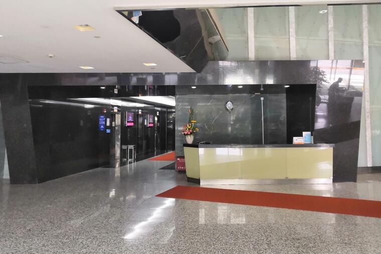 上海市虹口区复城国际910栋8F 