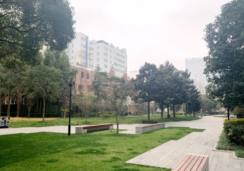 上海市黄浦区淮海晶华苑5栋17F 