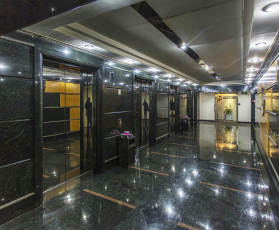 上海市黄浦区峻岭广场500栋9F 