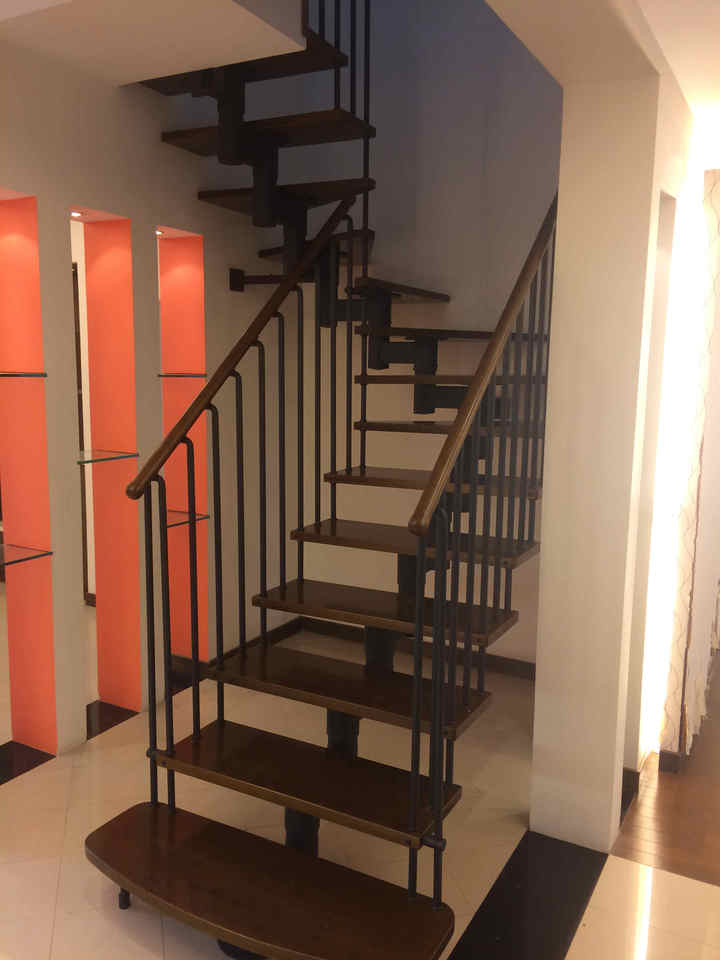 上海市浦东新区康桥半岛康桥镇1332栋 