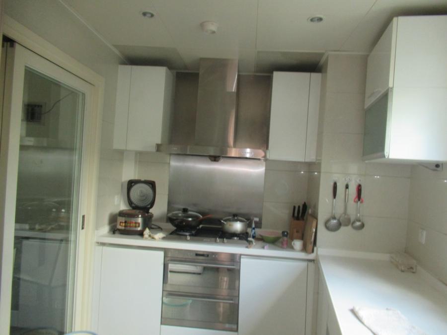 上海市浦东新区香梅花园3栋2F及地下车位 