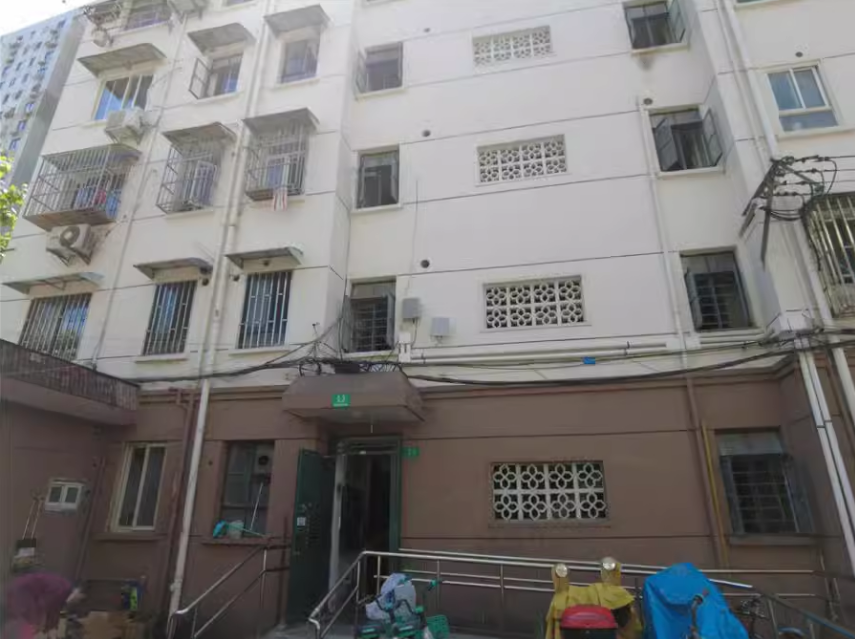 上海市普陀区双山小区13栋3F 