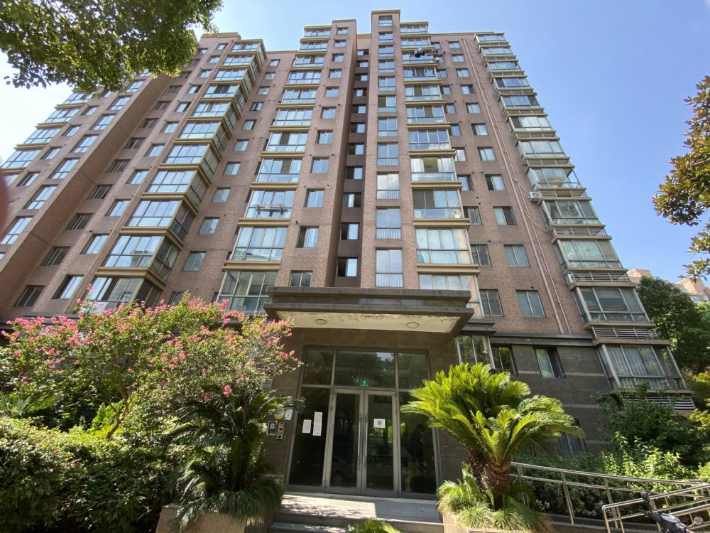 上海市浦东新区东方听潮豪园8栋9F 