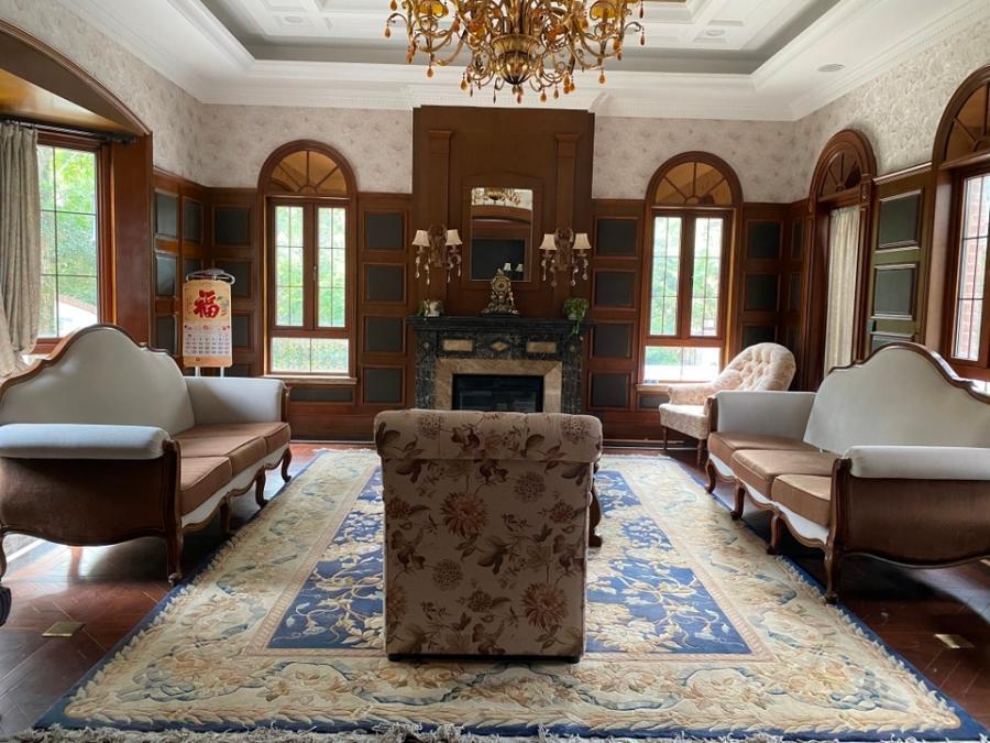 上海市浦东新区古北香堤岭宣桥镇35栋 