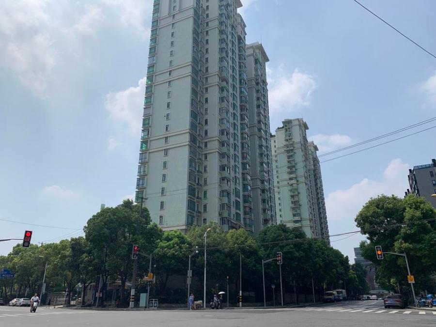 上海市静安区河滨花园4栋12F 