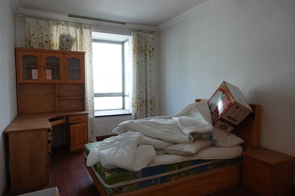 上海市奉贤区车站新村134栋3F 