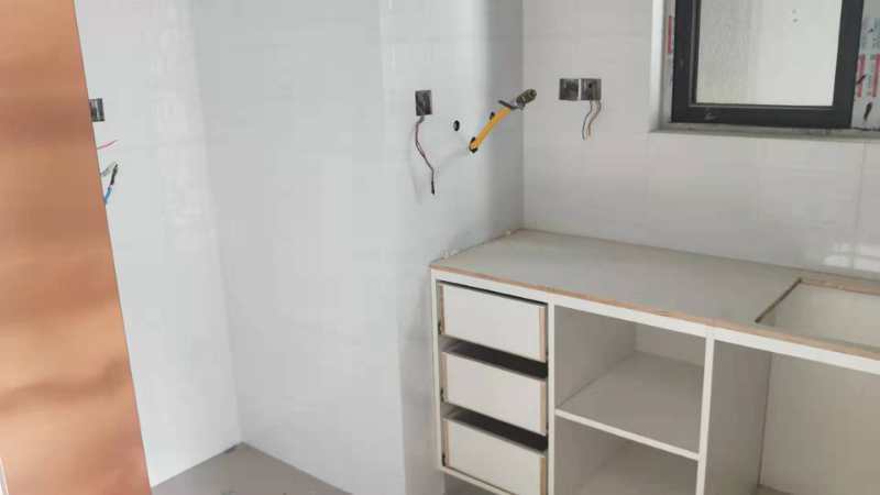 上海市浦东新区磐达华庭766栋4F 