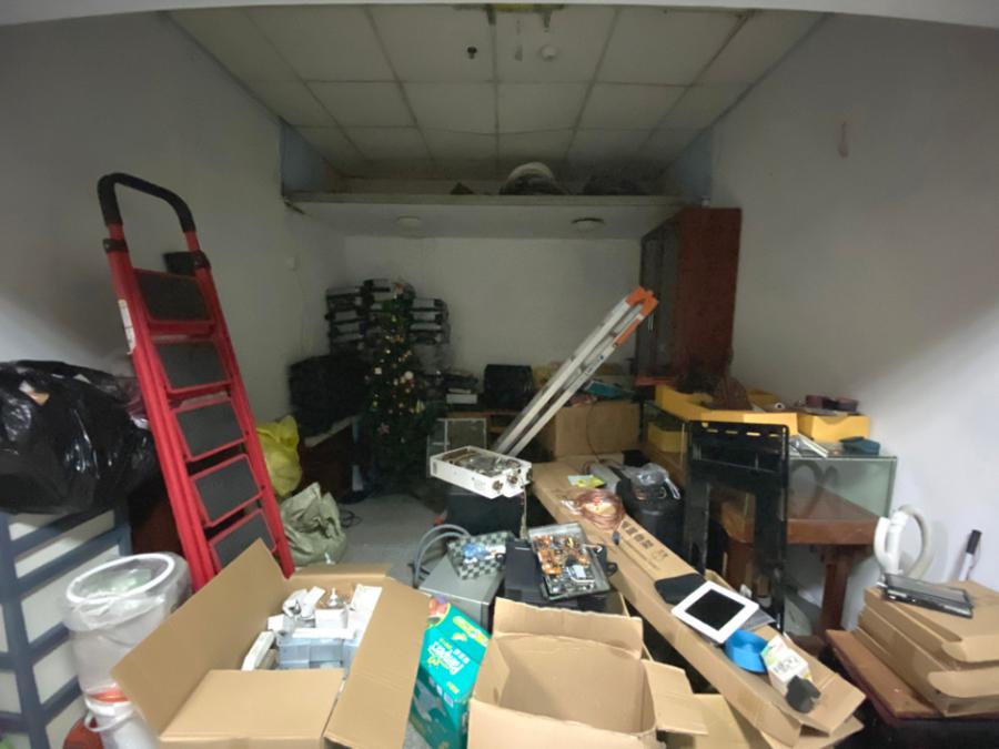 上海市徐汇区康健亮都新时代商场桂平路108栋1F 