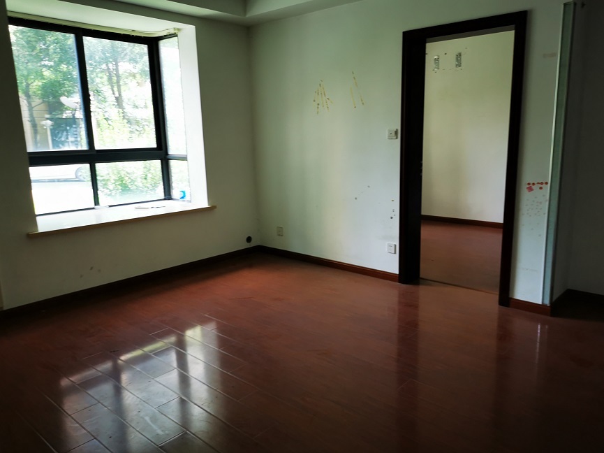 上海市浦东新区东源名都13栋1F 