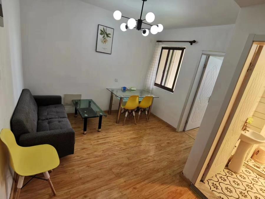 上海市浦东新区绿波家园24栋12F 