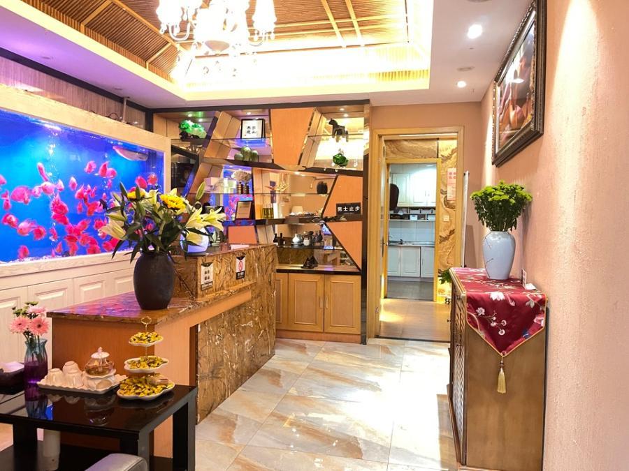 上海市长宁区金龙大厦221-231栋（单）底层共3套 