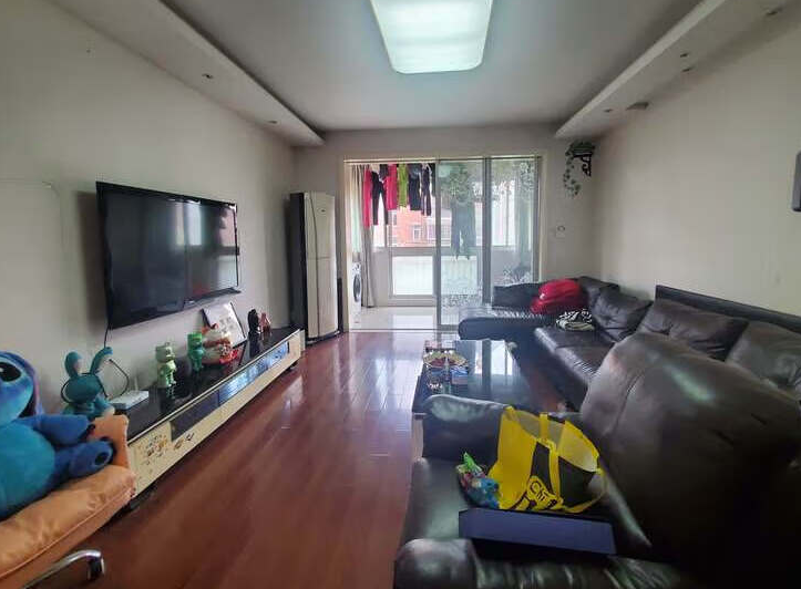 上海市宝山区好日子大家园D区124栋4F 