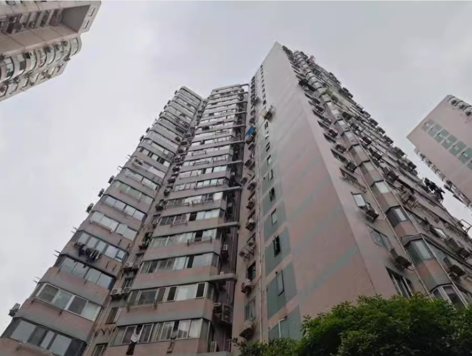 上海市虹口区银欣花苑1栋14F 