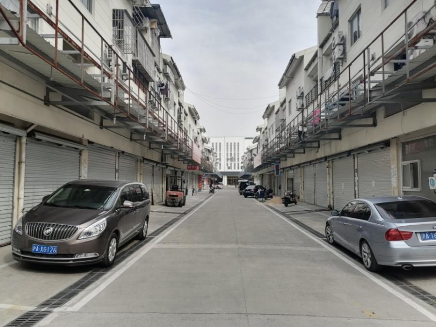 上海市青浦区上海华金市场五金建材区新凤中路335栋1F 