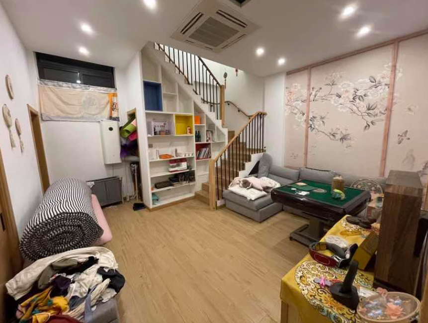 上海市青浦区万科晶源12栋1F 